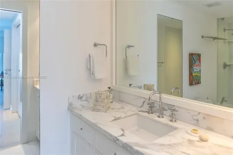 520 West Avenue Miami Beach FL 33139