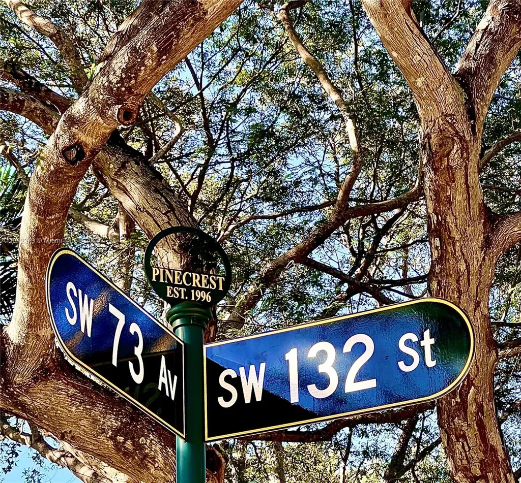 7305 SW 132nd Street Pinecrest FL 33156