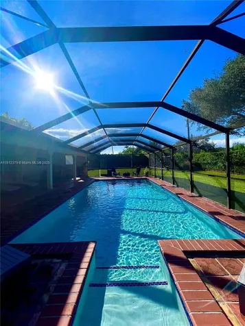 7305 SW 132nd Street Pinecrest FL 33156