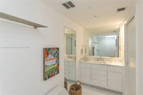 520 West Avenue Miami Beach FL 33139