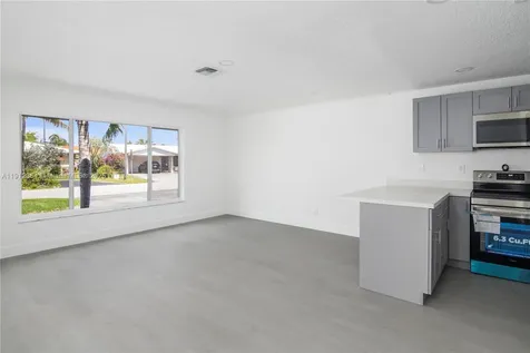 1750 NE 52nd Street Fort Lauderdale FL 33334
