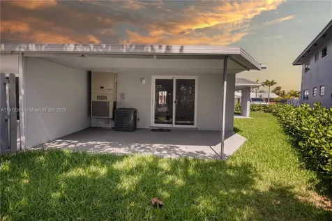 1750 NE 52nd Street Fort Lauderdale FL 33334