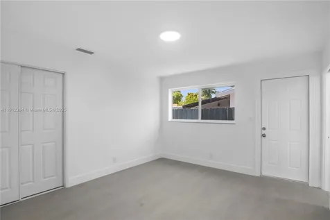 1750 NE 52nd Street Fort Lauderdale FL 33334