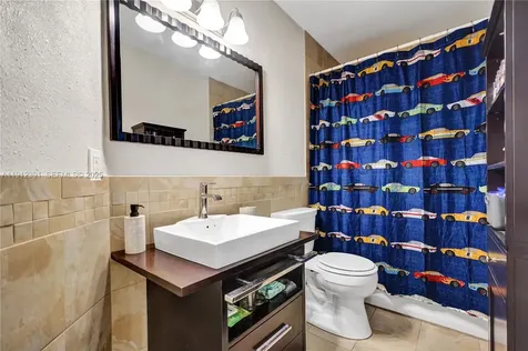 5633 NW 117th Avenue Coral Springs FL 33076
