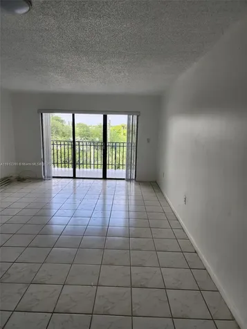 Miami FL 33161