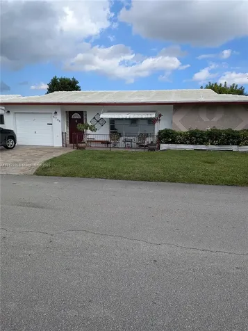 5706 NW 82nd Avenue Tamarac FL 33321