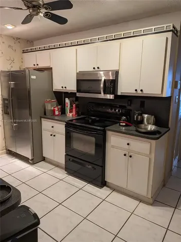 5706 NW 82nd Avenue Tamarac FL 33321