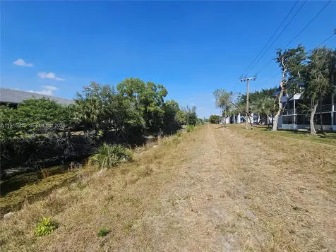 3190 Holiday Springs Boulevard Margate FL 33063