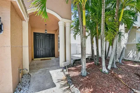 1579 Briar Oak Drive Royal Palm Beach FL 33411