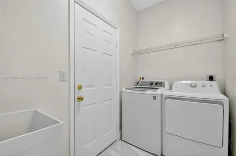 1579 Briar Oak Drive Royal Palm Beach FL 33411