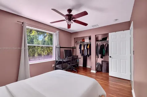 1579 Briar Oak Drive Royal Palm Beach FL 33411