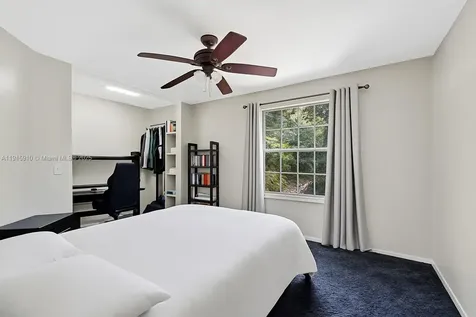 1579 Briar Oak Drive Royal Palm Beach FL 33411