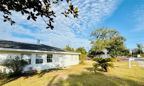 3900 W 17th Street Panama City FL 32401