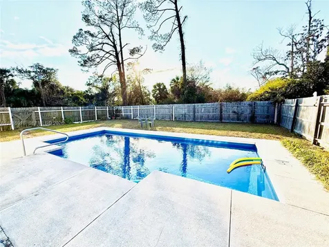 3900 W 17th Street Panama City FL 32401