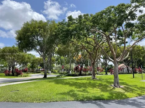 10159 NW 43rd Terrace Doral FL 33178