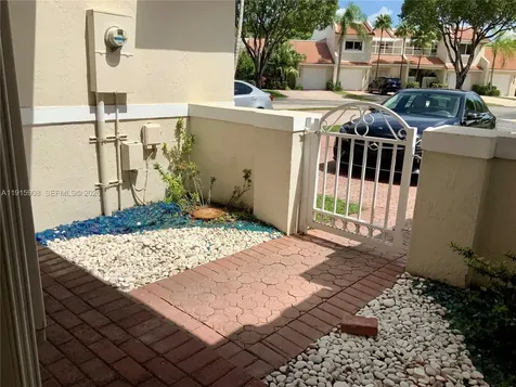 10159 NW 43rd Terrace Doral FL 33178
