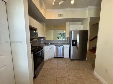 10159 NW 43rd Terrace Doral FL 33178