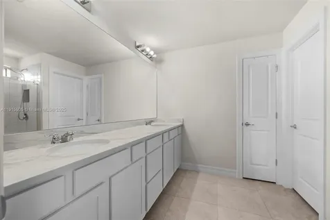 3142 Poinciana Street Lauderdale Lakes FL 33311