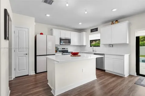 3142 Poinciana Street Lauderdale Lakes FL 33311