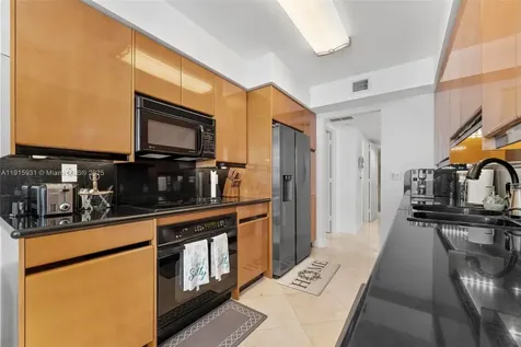 18671 Collins Avenue Sunny Isles Beach FL 33160