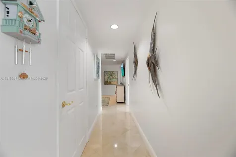 18671 Collins Avenue Sunny Isles Beach FL 33160