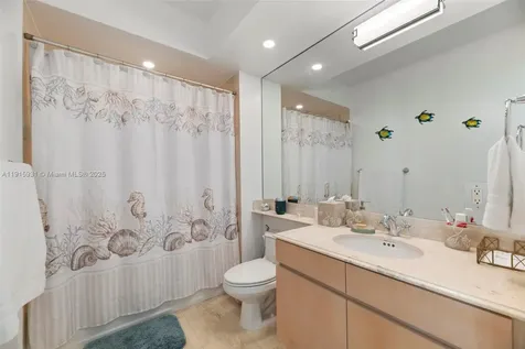 18671 Collins Avenue Sunny Isles Beach FL 33160