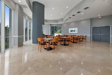 18671 Collins Avenue Sunny Isles Beach FL 33160