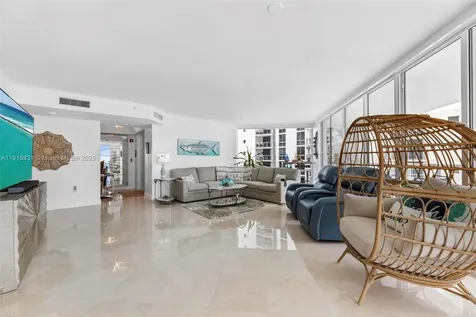 18671 Collins Avenue Sunny Isles Beach FL 33160