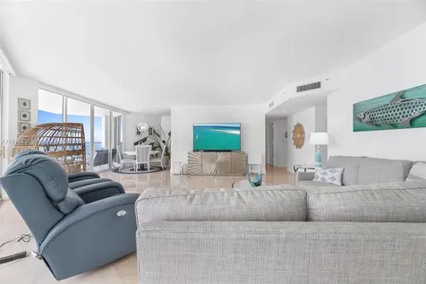 18671 Collins Avenue Sunny Isles Beach FL 33160