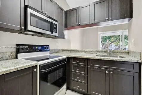 9407 SW 138th Place Miami FL 33186