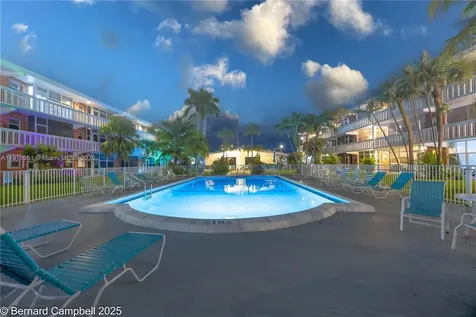 161 NE 10th Avenue Hallandale Beach FL 33009