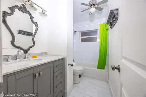161 NE 10th Avenue Hallandale Beach FL 33009