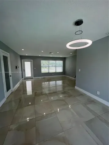 8700 SW 42nd Terrace Miami FL 33165
