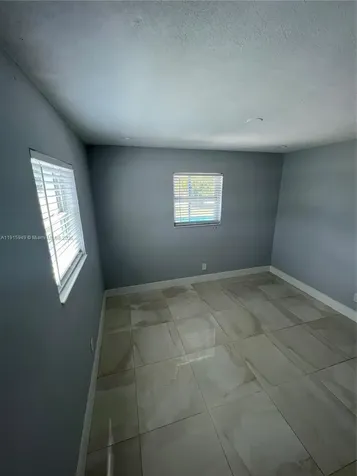 8700 SW 42nd Terrace Miami FL 33165