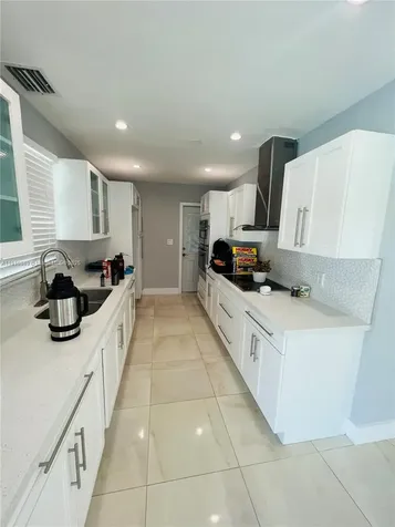 8700 SW 42nd Terrace Miami FL 33165