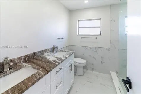 3405 SE 16th Place Cape Coral FL 33904