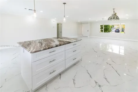 3405 SE 16th Place Cape Coral FL 33904
