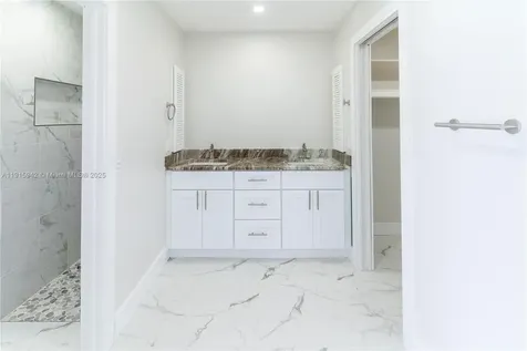 3405 SE 16th Place Cape Coral FL 33904