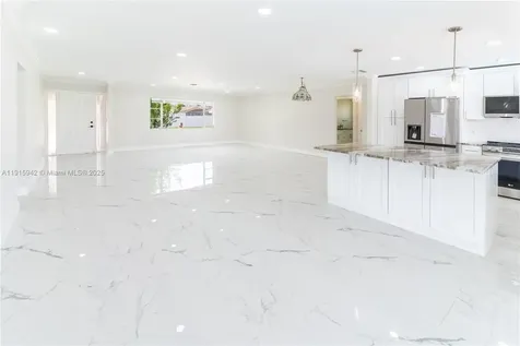 3405 SE 16th Place Cape Coral FL 33904