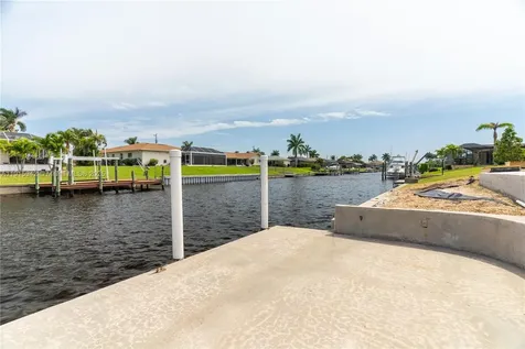 3405 SE 16th Place Cape Coral FL 33904