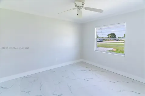 3405 SE 16th Place Cape Coral FL 33904