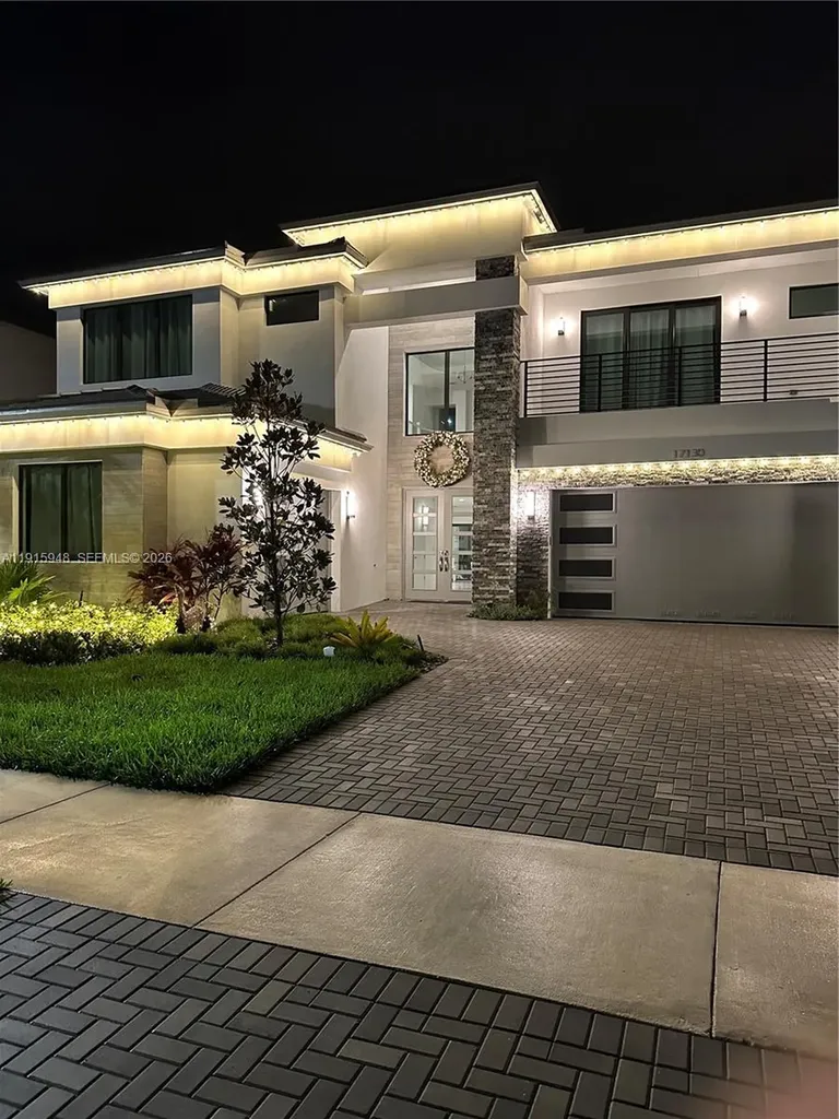 17130 Wandering Wave Avenue Boca Raton FL 33496