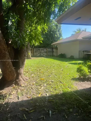 15804 SW 82nd Court Palmetto Bay FL 33157
