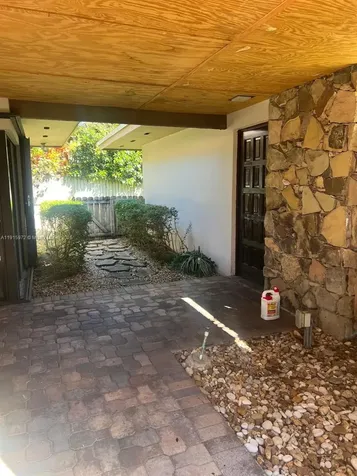 15804 SW 82nd Court Palmetto Bay FL 33157