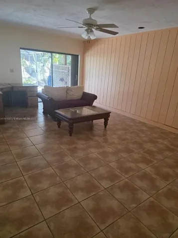 15804 SW 82nd Court Palmetto Bay FL 33157