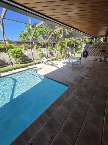 15804 SW 82nd Court Palmetto Bay FL 33157