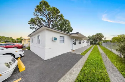 1132 NW 2nd Street Fort Lauderdale FL 33311