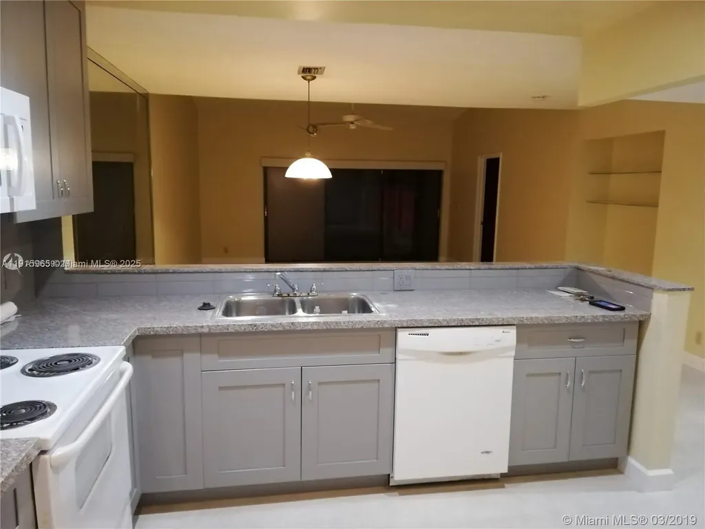 6985 NW 29th Lane Fort Lauderdale FL 33309