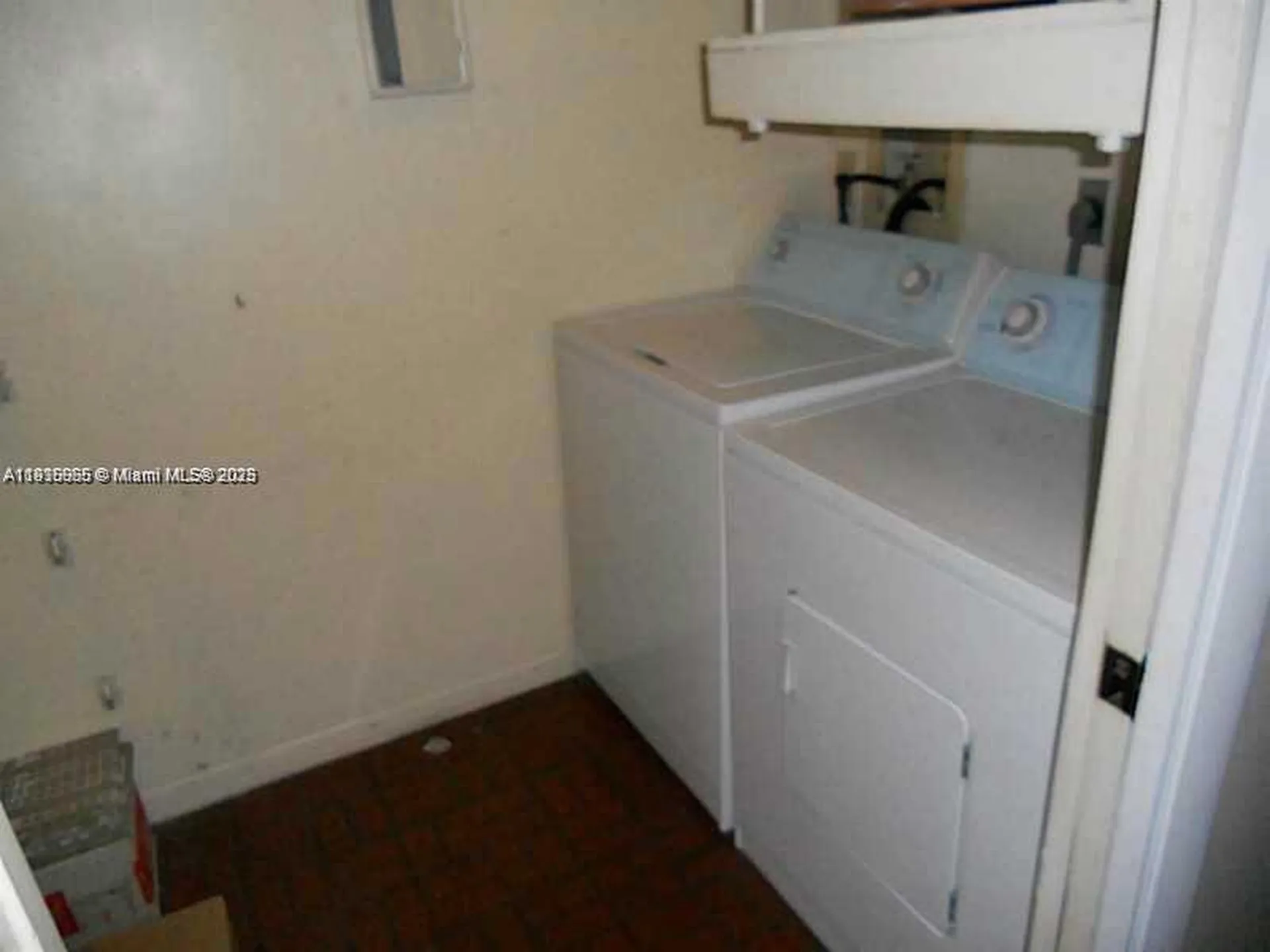 6985 NW 29th Lane Fort Lauderdale FL 33309