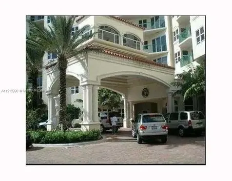 19501 W Country Club Drive Aventura FL 33180